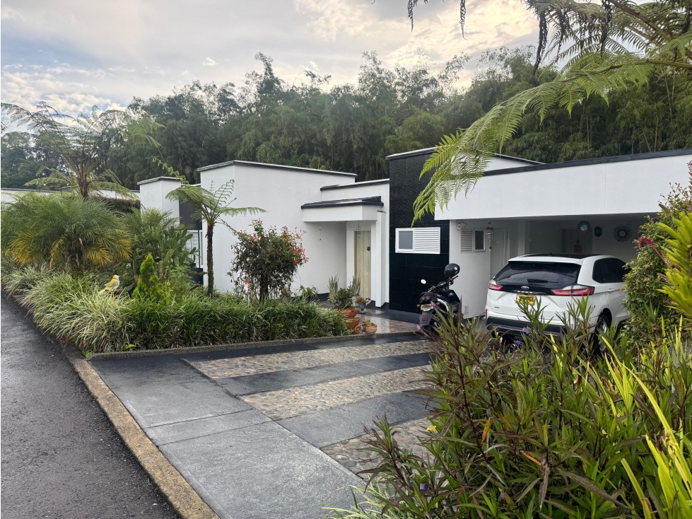 VENDO CASA CAMPESTRE EN EL SECTOR DE CONDINA COD 99499728