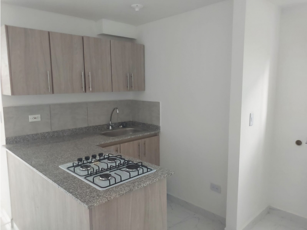 VENDO APARTAMENTO EN EL SECTOR LAGO LA PRADERA COD 9123493