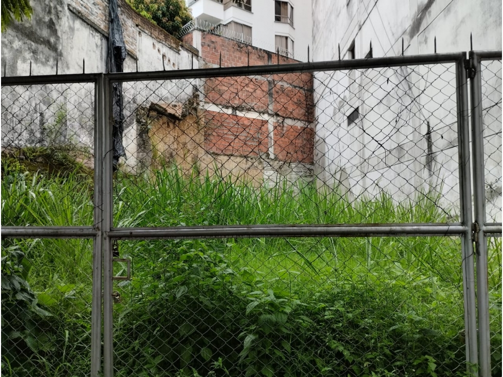 VENDO LOTE EN EL SECTOR DE LOS ALPES COD 9498698