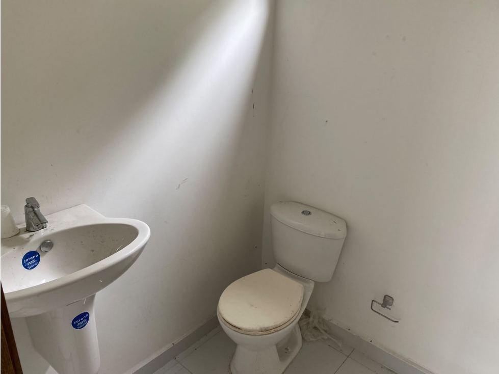 ARRIENDO LOCAL COMERCIAL EN DOSQUEBRADAS COD 10315939 - 5