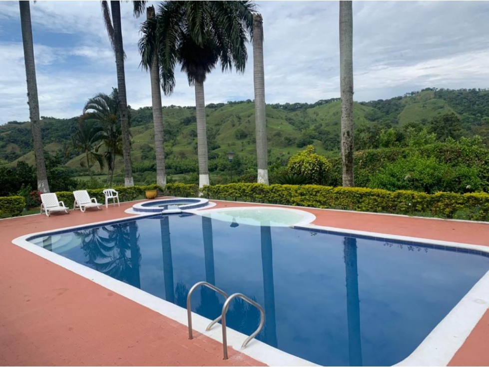 VENDO ESPECTACULAR CASA FINCA EN SANTUARIO A 10 MIN DE LA VIRGINIA - 1