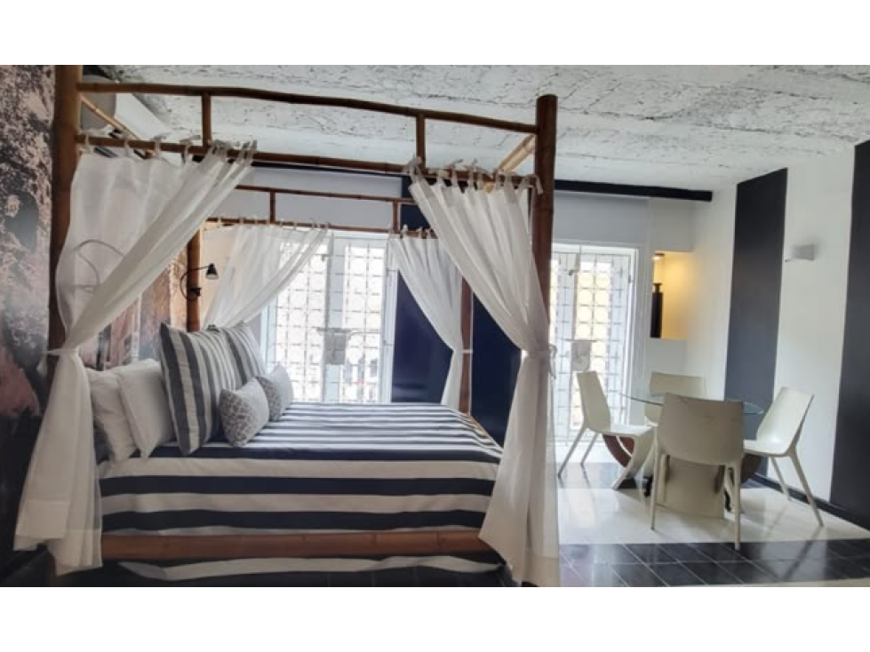 VENTA DE APARTAMENTO AMOBLADO USO MIXTO -CENTRO HISTORICO-CARTAGENA