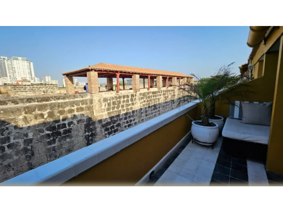 VENTA APARTAMENTO AMOBLADO DUPLEX USO MIXTO-CENTRO HISTORICO-CARTAGENA
