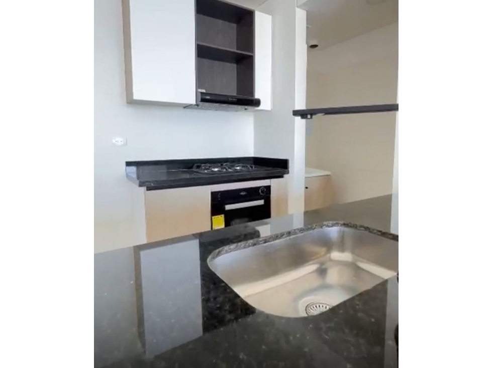 VENTA DE APARTAMENTO USO RESIDENCIAL-BARRIO MANGA- CARTAGENA-COL — foto 4