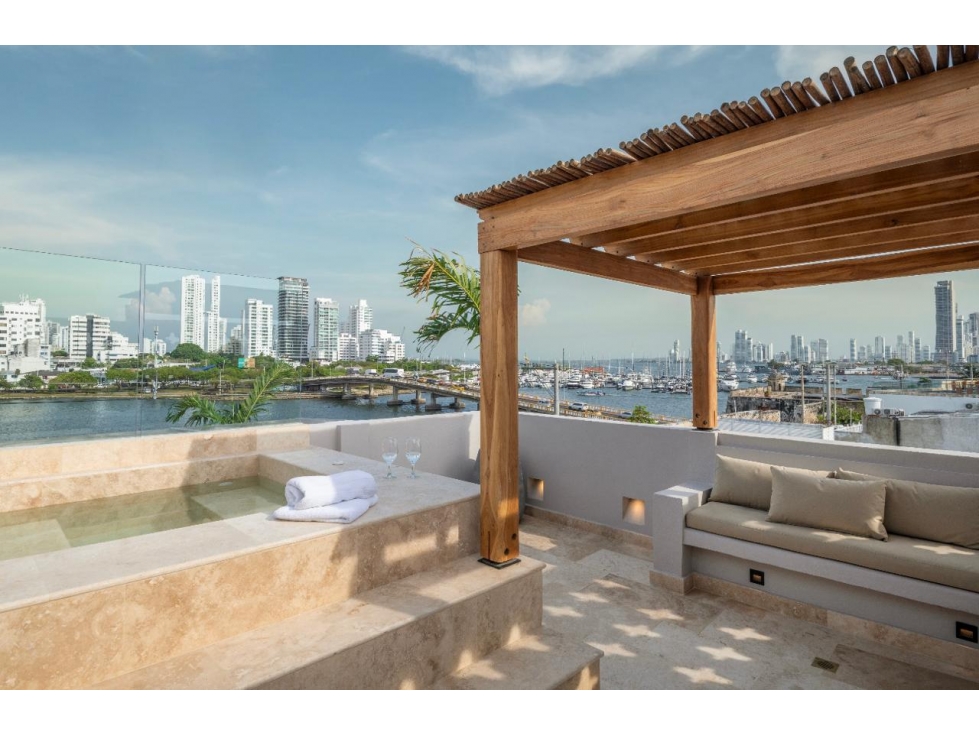 VENTA FULL HOUSE DE LUJO - GETSEMANI -CARTAGENA - COLOMBIA