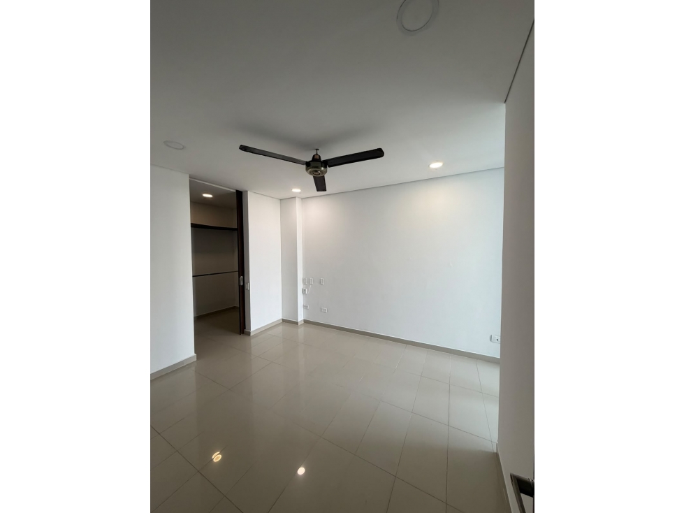 ALQUILER APARTAMENTO USO MIXTO,BARRIO EL CABRERO, CARTAGENA, COL — foto 5