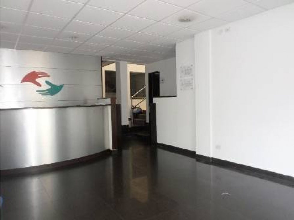 EDIFICIO OFICINAS EN RENTA EN CHAPINERO NORTE — foto 3