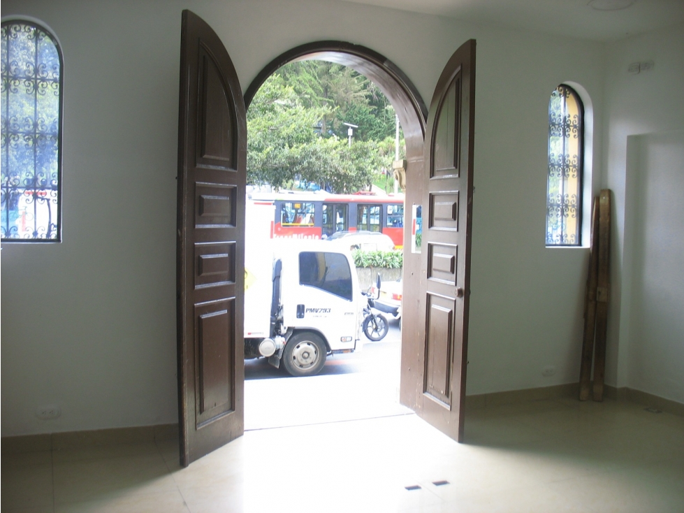 LOCAL EN RENTA TEUSAQUILLO PLAZA 39 — foto 6