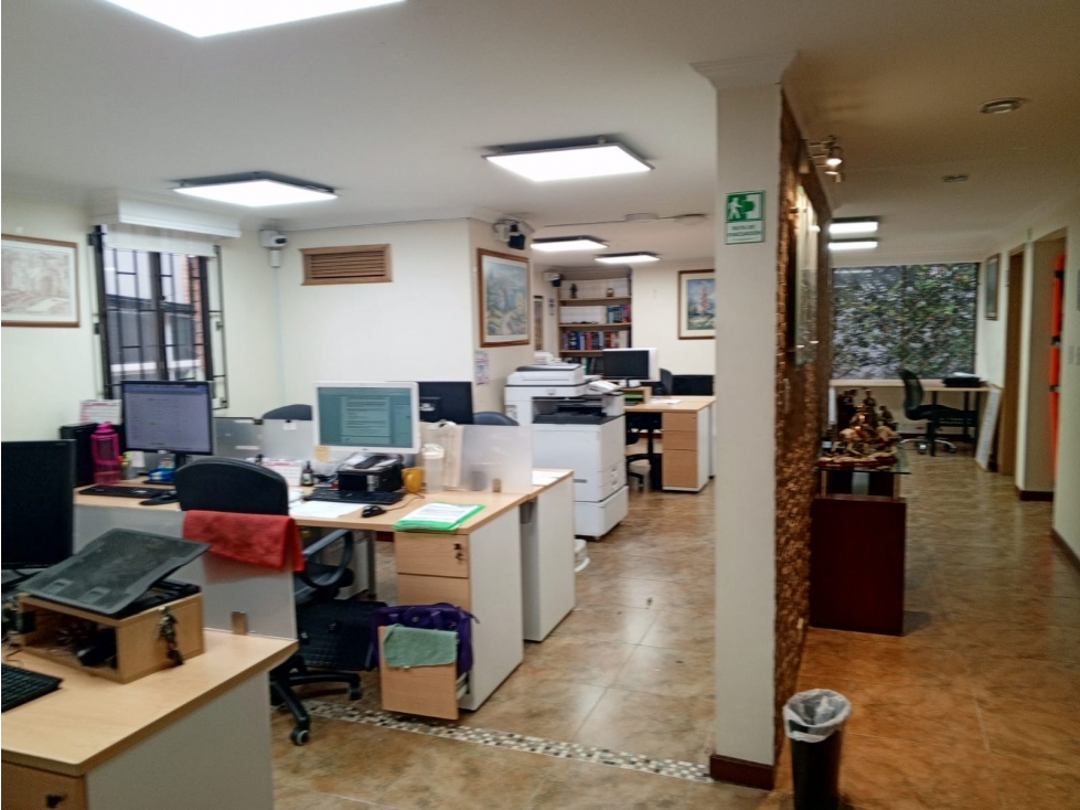 OFICINA EN VENTA MULTICENTRO
