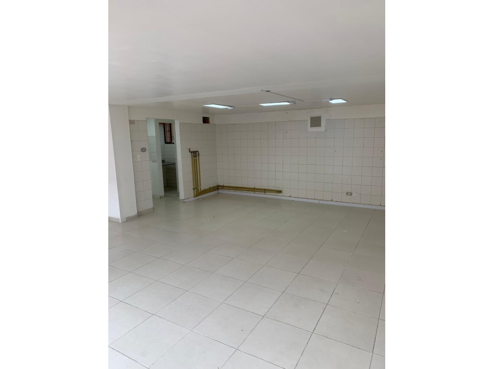 VENTA LOCAL COMERCIAL BARRANCAS — foto 2