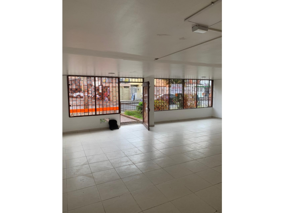 VENTA LOCAL COMERCIAL BARRANCAS — foto 3