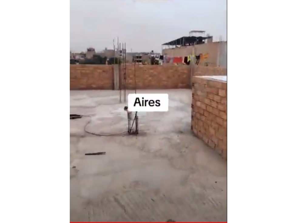 VENTA DE CASA DE 3 PISOS MÁS AIRES Y/O DPTOS. EN SMP — foto 5