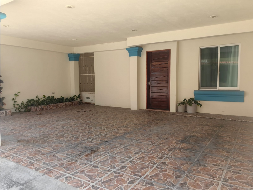 Casa en renta semi-amueblada en villa Florencia, Ciudad del Carmen - 1