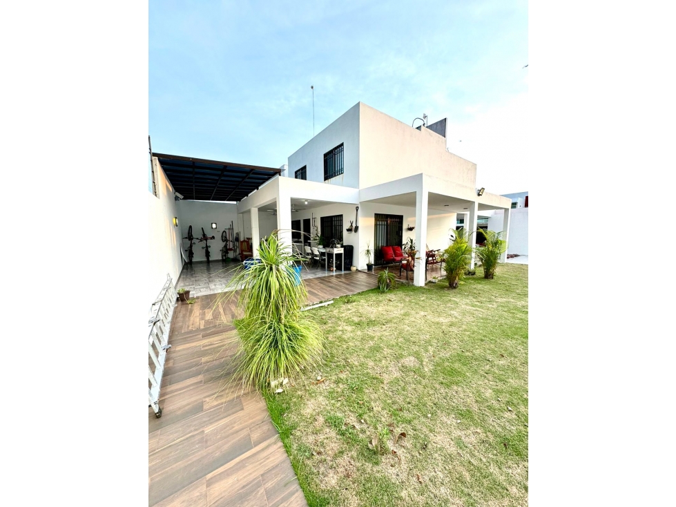 CASA EN VENTA CON TERRENO ADICIONAL, FRACC TENERIFE ANTARA. - 6