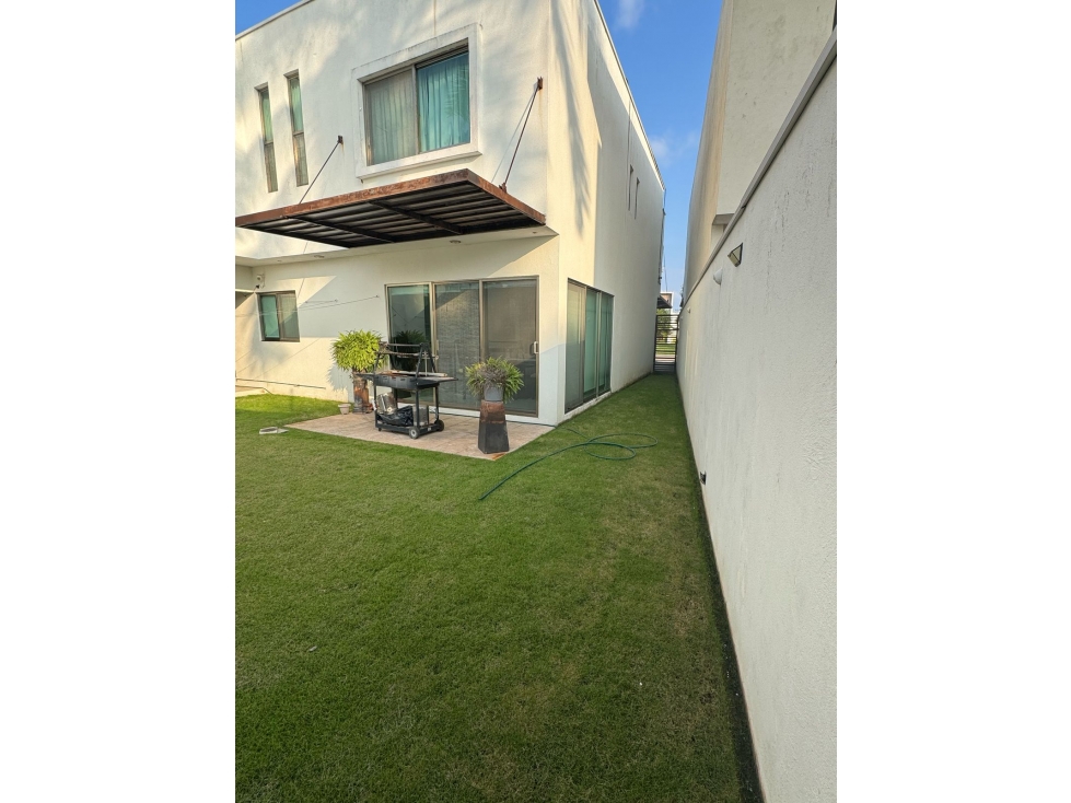 CASA EN VENTA EN FRACCIONAMIENTO REAL CAMPESTRE (VILLAHERMOSA)
