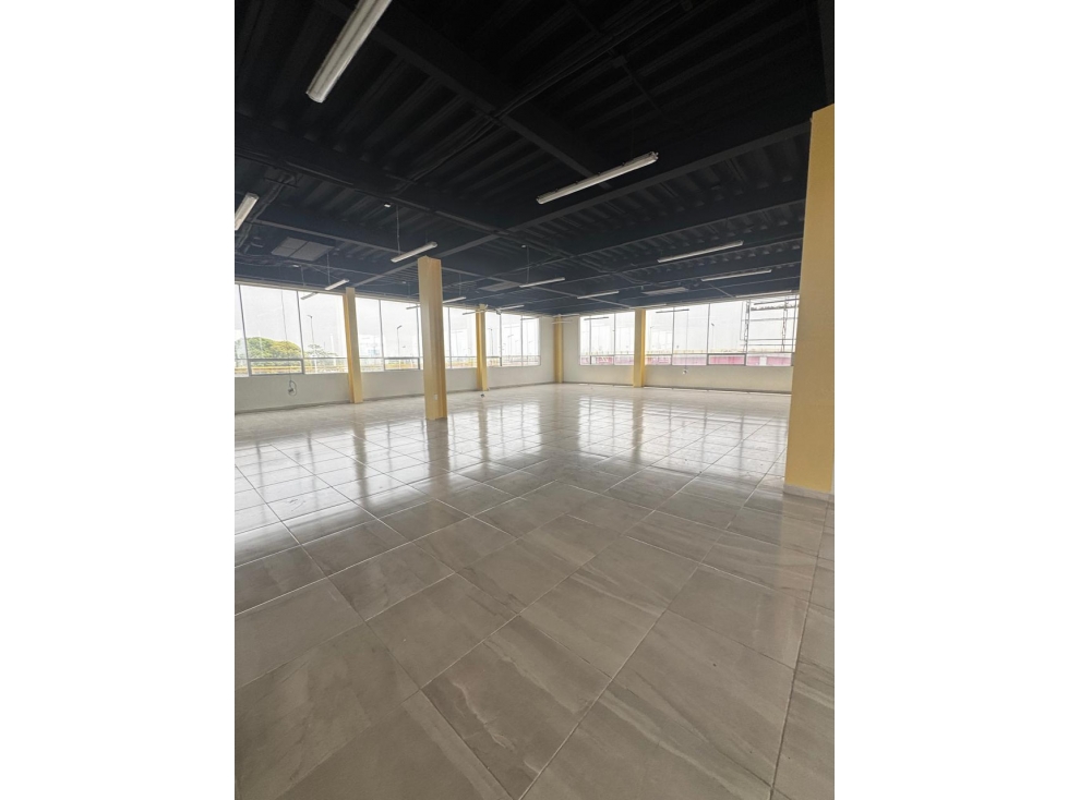 Edificio corporativo en renta, Avenida Ruiz Cortínez, Villahermosa. - 2