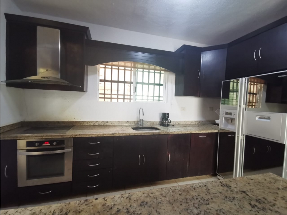 Casa en renta en fraccionamiento Villa Marina, Ciudad del Carmen. - 2