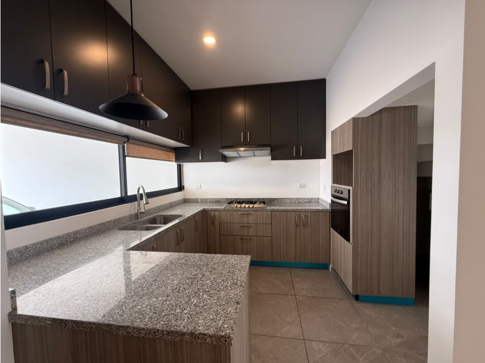 Casa en renta con alberca, en fraccionamiento Kanté, Villahermosa. — foto 4