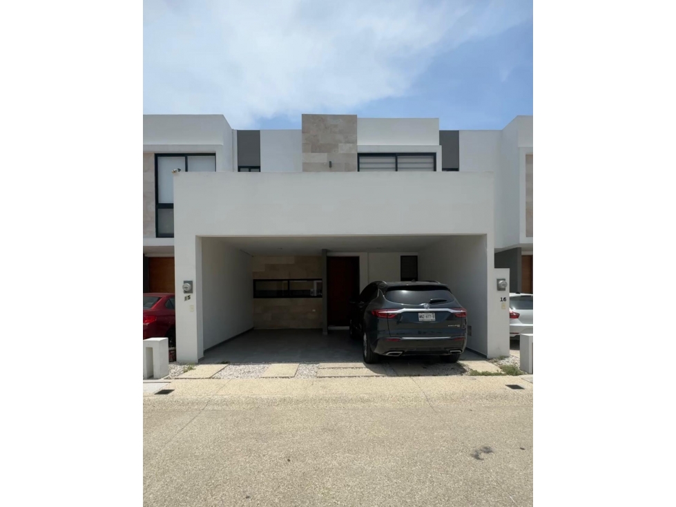 Casa en renta en fraccionamiento con piscina en Villahermosa