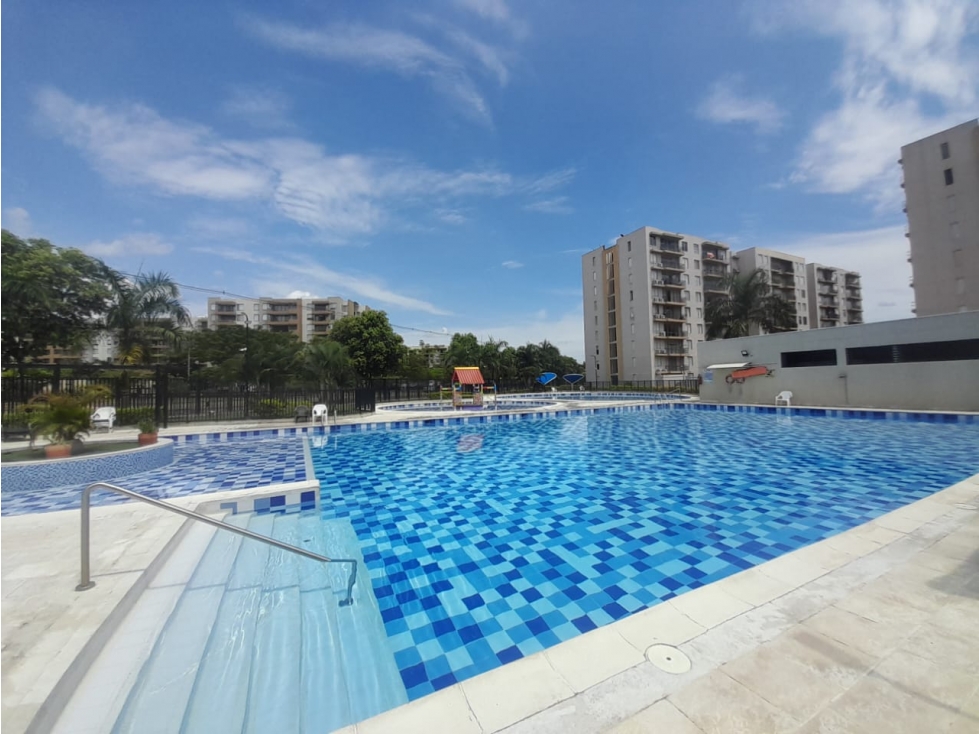 APARTAMENTO EN ARRIENDO O VENTA LAS PALMAS CARANDAY, RICAURTE
