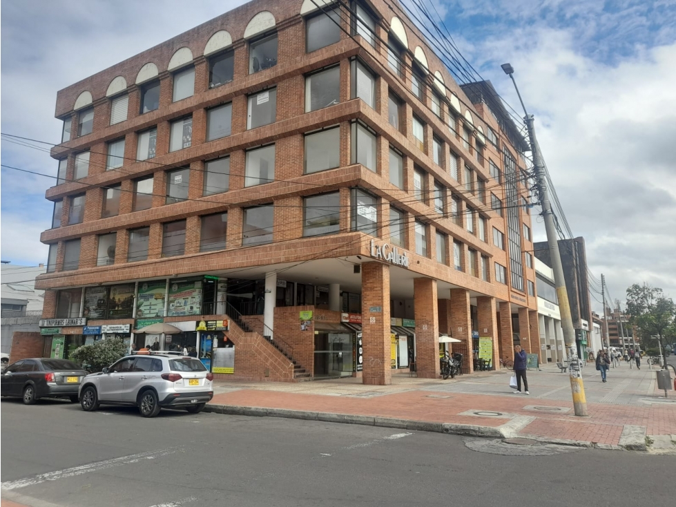 OFICINAS EN VENTA EDIFICIO LA GALLERIE NORTE DE BOGOTA