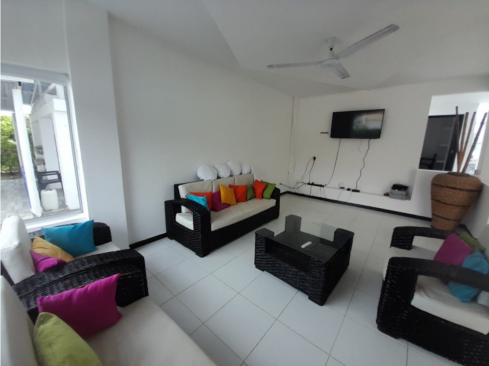 CASA CON PISCINA PRIVADA Y JACUZZI SAN MARCOS POBLADO RICAURTE CUND - 2