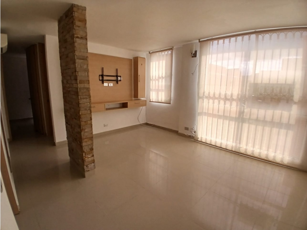 APARTAMENTO EN ARRIENDO CONJUNTO BRISAS DE ABRIL. RICAURTE, CUN. - 3