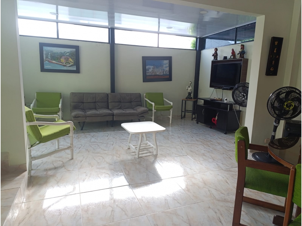 CASA EN VENTA AMOBLADA CON PISCINA PRIVADA Y JACUZZI, RICAURTE C/MARCA — foto 2
