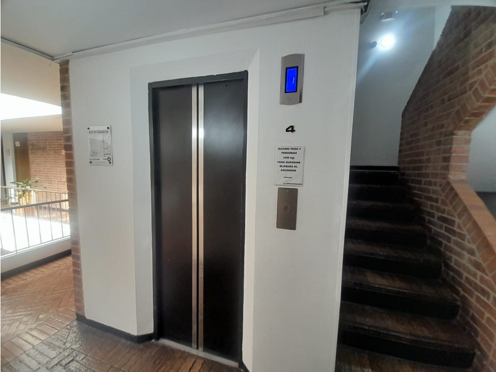 OFICINAS EN VENTA EDIFICIO LA GALLERIE NORTE DE BOGOTA — foto 4