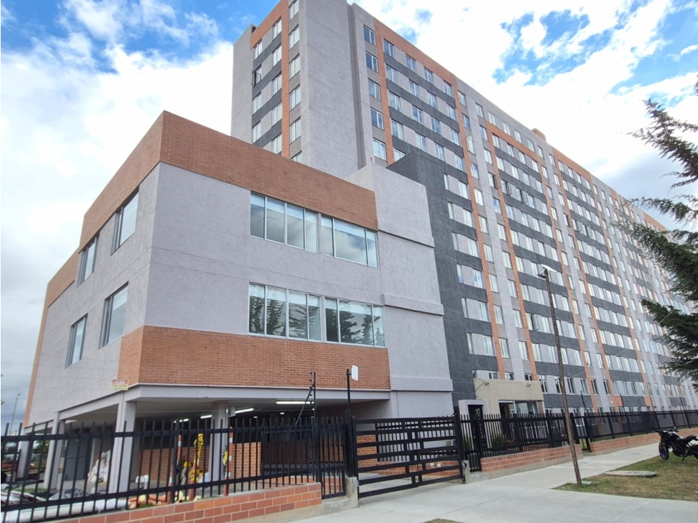 APARTAESTUDIO EN ARRIENDO EN CONJUNTO DORADO LIVING PORT