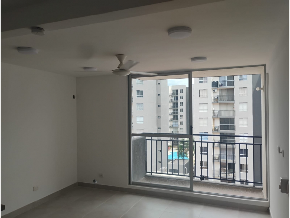 APARTAMENTO EN ARRIENDO EN CONJUNTO PALMA AZUL, RICAURTE — foto 2