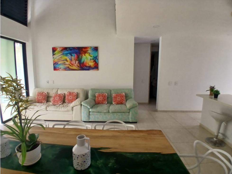CASA CON PISCINA PRIVADA Y JACUZZI PARA LA VENTA, RICAURTE C/MARCA - 6