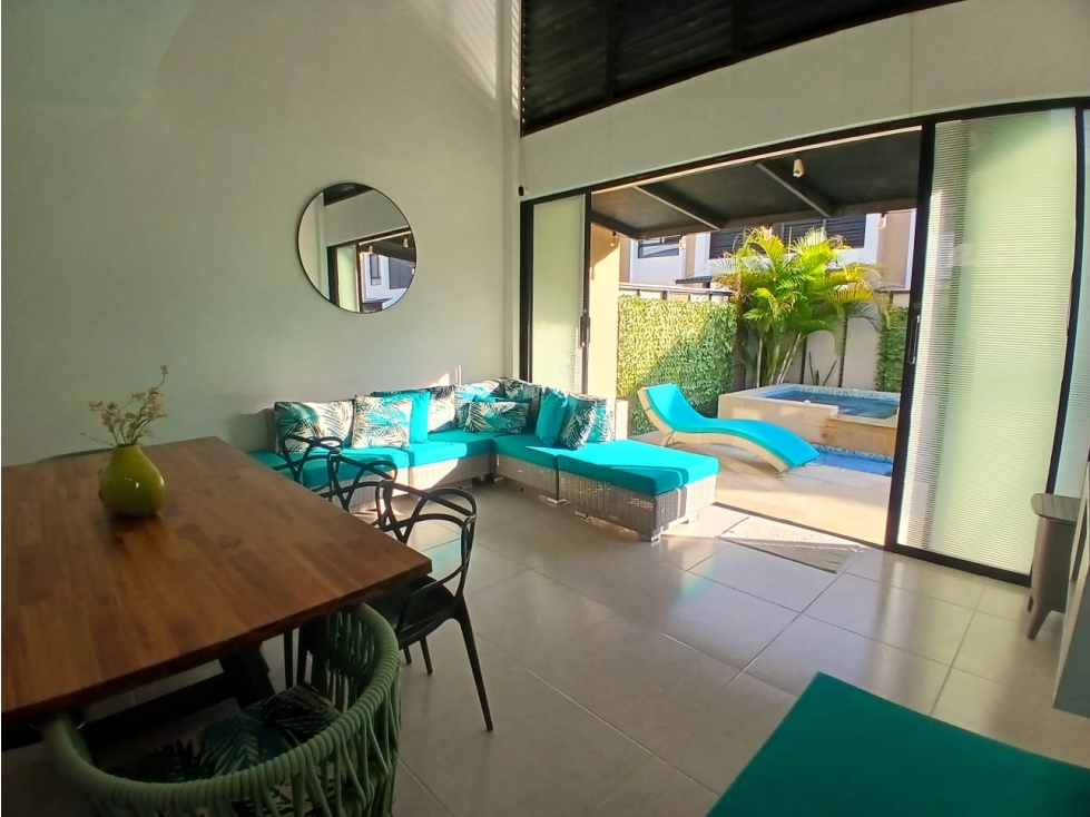 CASA EN VENTA CON PISCINA PRIVADA Y JACUZZI, RICAURTE C/MARCA — foto 5