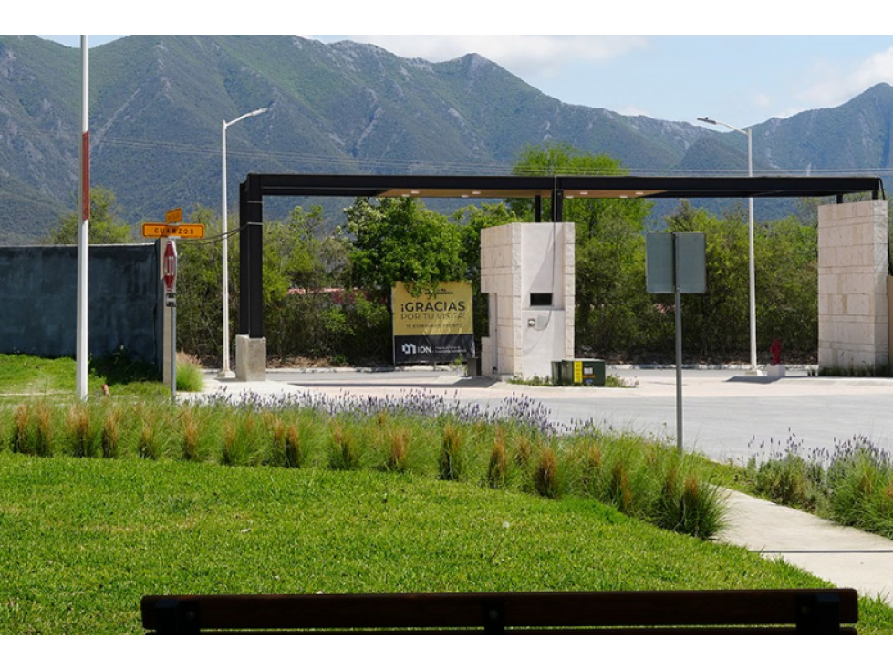 Terreno en Venta Pedregal del Huajuco, Santiago, Nuevo León - 1