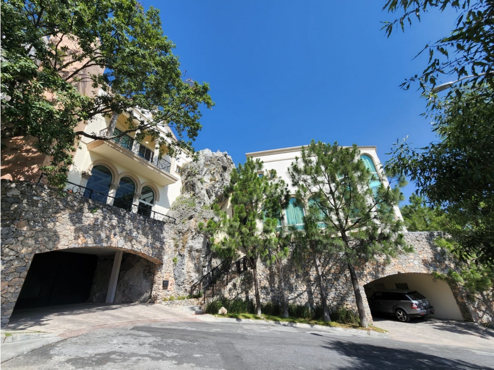 Residencia en Venta Privada Colinas de San Angel - 6