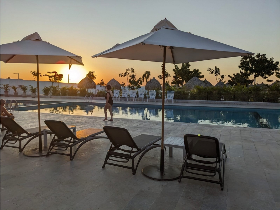 Apartamento Aluna con permiso de turismo cerca al aeropuerto 005R - 3