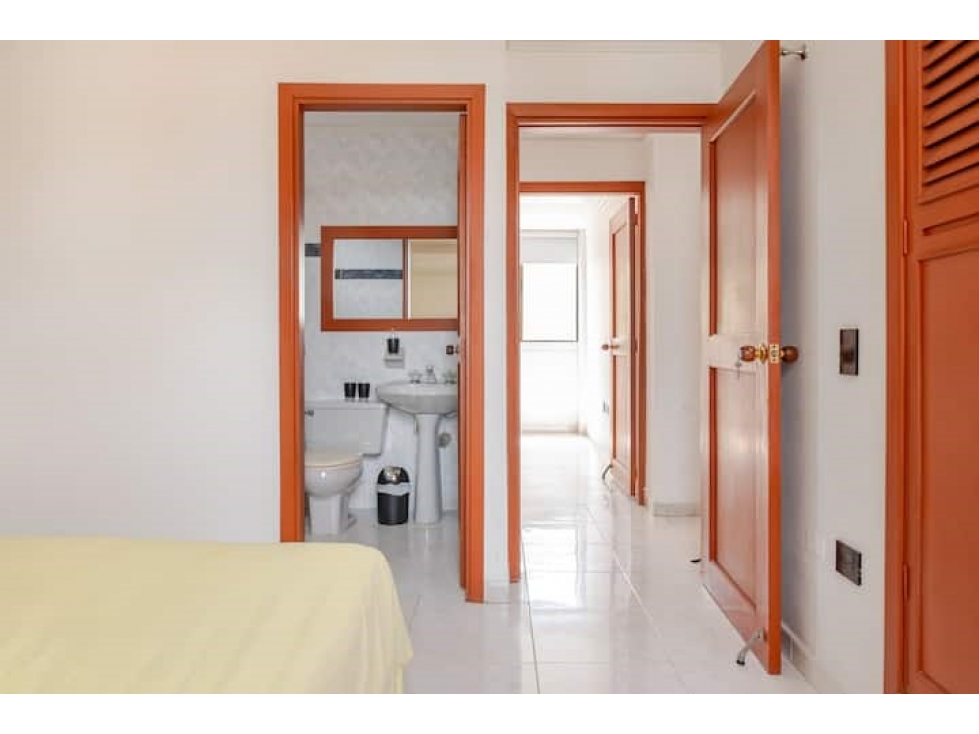 Vendo Apartamento residencial amoblado en Rodadero Sur - 005K — foto 6