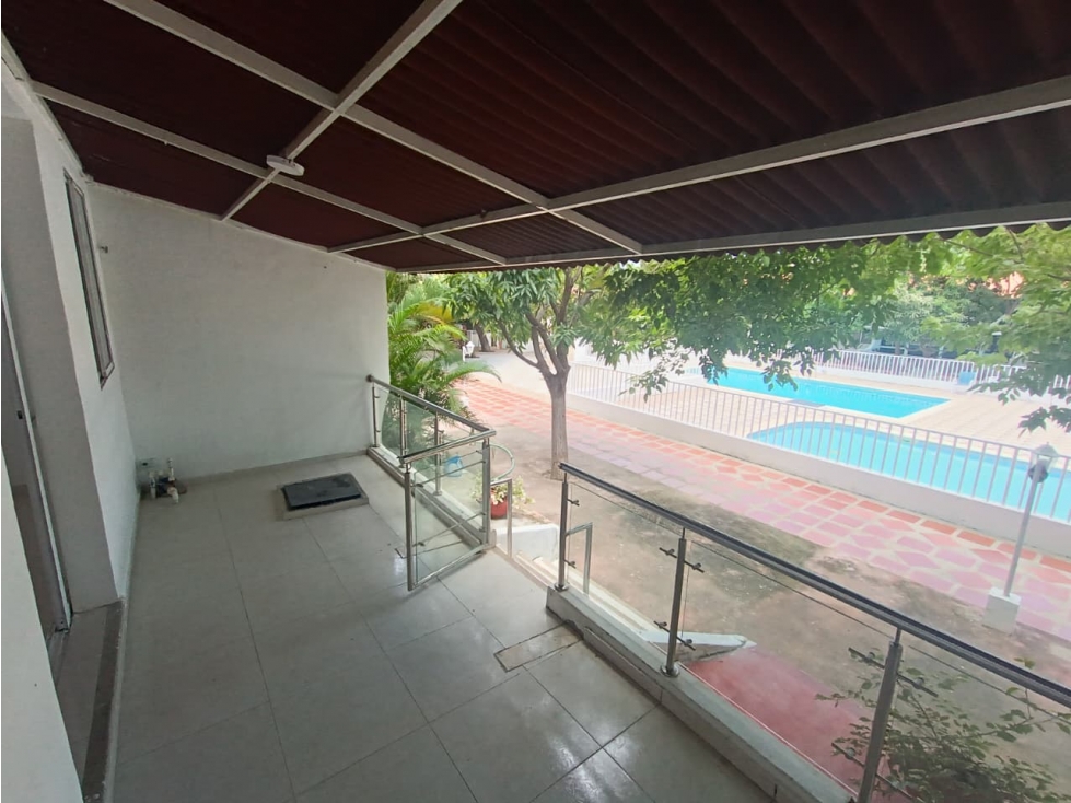 HERMOSA CABAÑA RESIDENCIAL EN BELLO HORIZONTE - 070