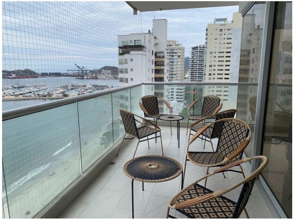 Apartamento DELUXE con Vista al Mar en Primera Línea de Playa - 005 R