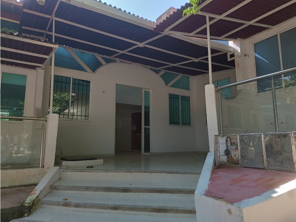 HERMOSA CABAÑA RESIDENCIAL EN BELLO HORIZONTE - 005 — foto 2