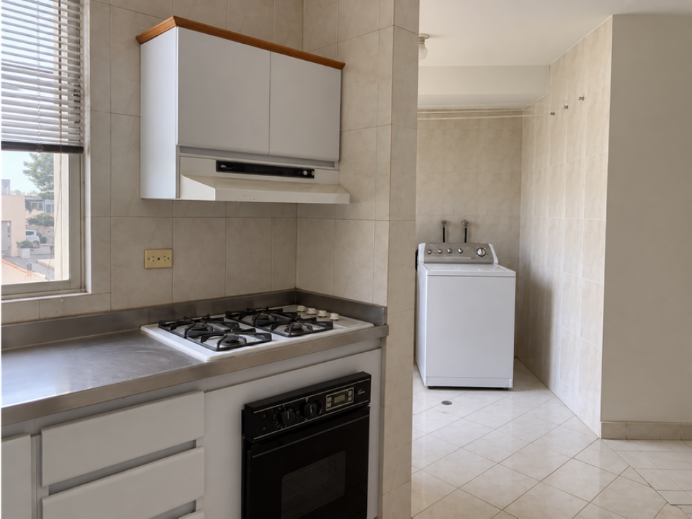 Apartamento en primera linea de playa Rodadero Sur - 005 R — foto 3