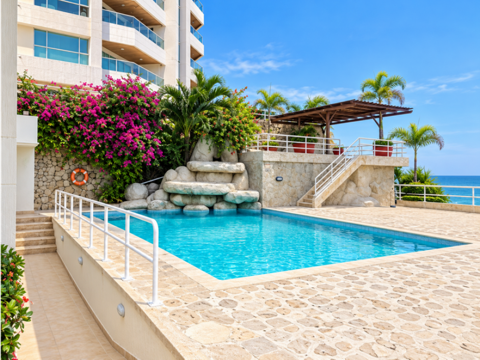 Apartamento en primera linea de playa Rodadero Sur - 005 R - 2