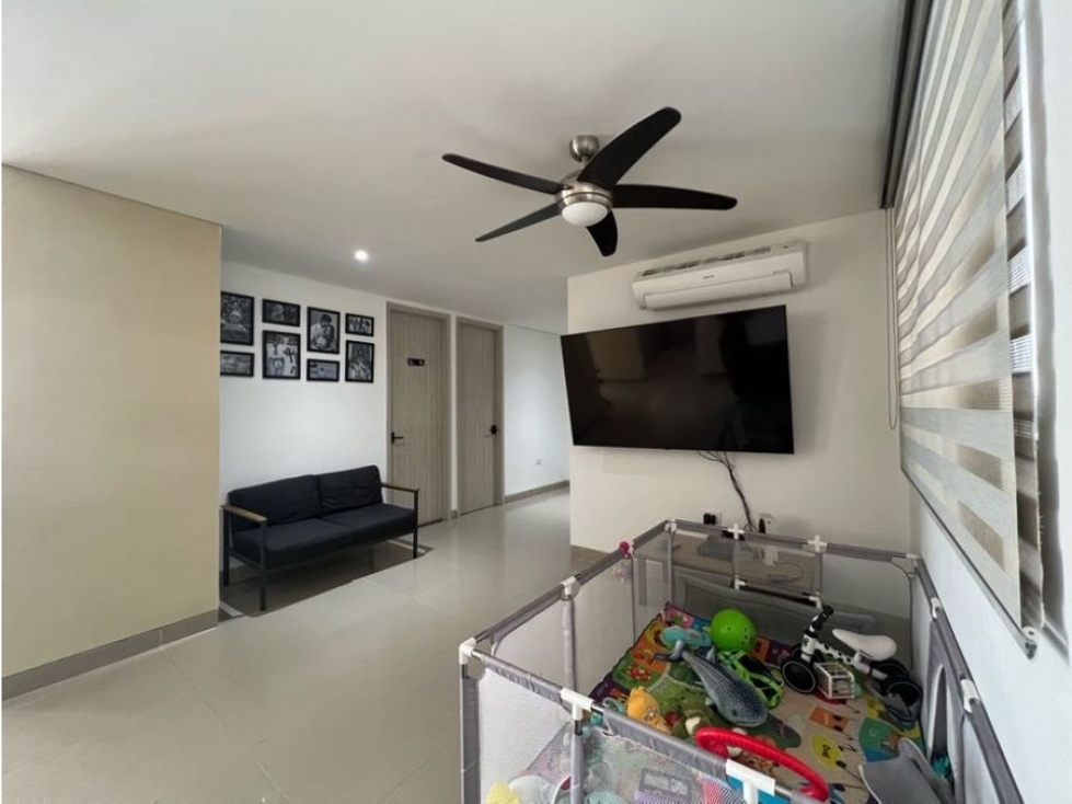 AMPLIO APARTAMENTO RESIDENCIAL EN BELLAVISTA - 005 — foto 5