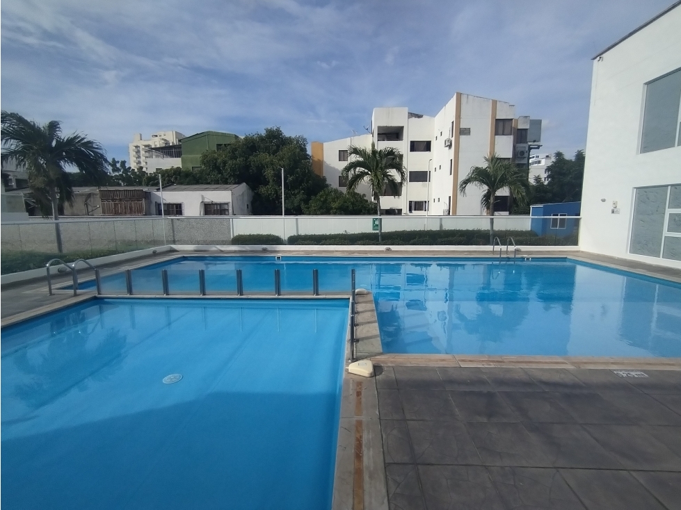 Apartamento Cerca al MAR Rodadero Sur -005