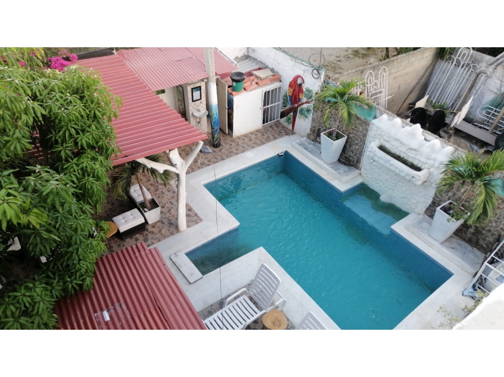 Casa con piscina cerca a Playa Dormida - 005