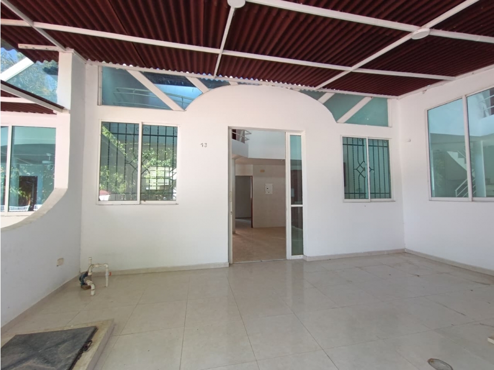 HERMOSA CABAÑA RESIDENCIAL EN BELLO HORIZONTE - 005