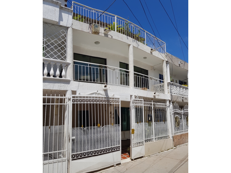 Casa Multifamiliar con doble acceso en Villa Marbella - 005