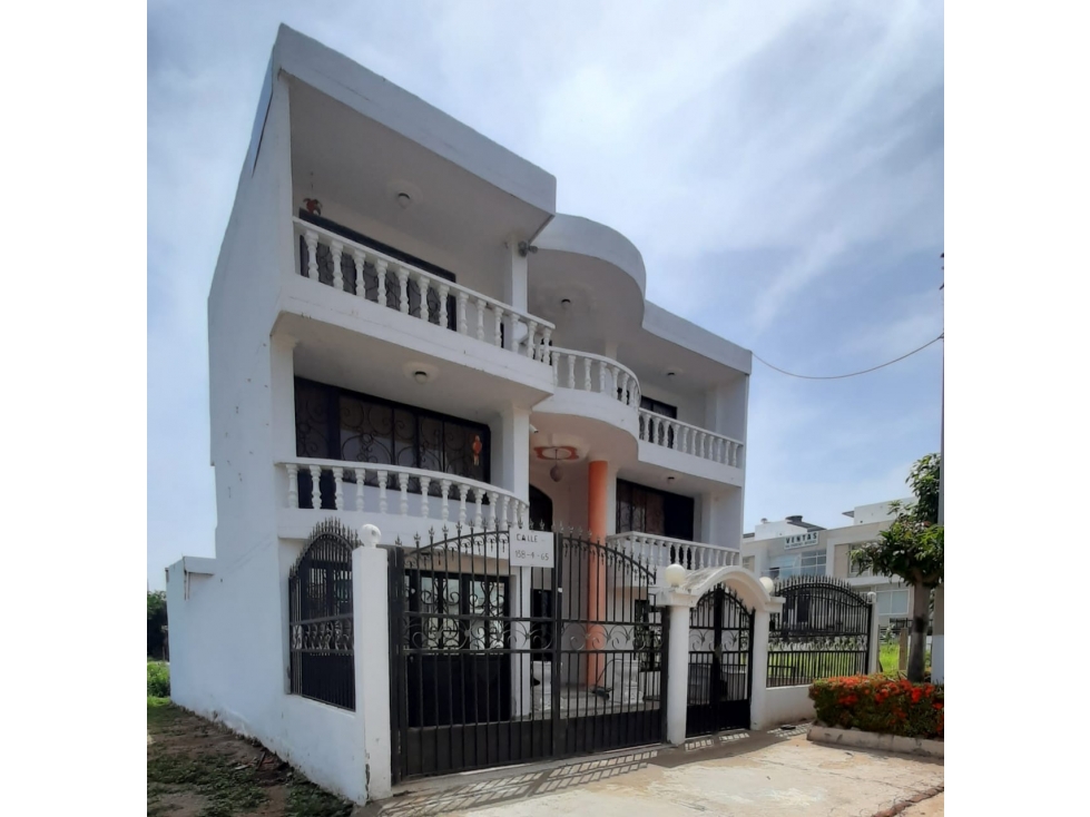 Casa con 3 apartamentos en Mini Condominio en Bello Horizonte - 005 — foto 2