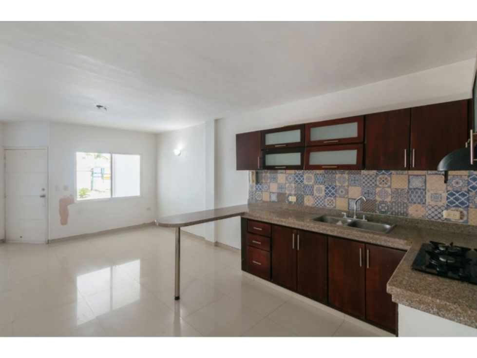 Hermosa Casa en conjunto cerrado en Rodadero Sur - 005 R — foto 6