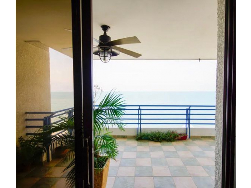 Apartamento vista al mar primera línea de playa Rodadero Sur - 005 R — foto 3
